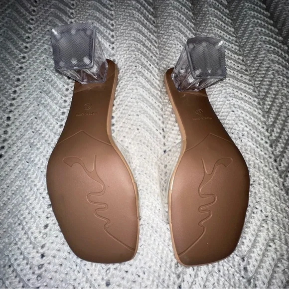 Transparent Square Toe Mule with Clear Heel - NWOT - Size 41 - Picture 3 of 6